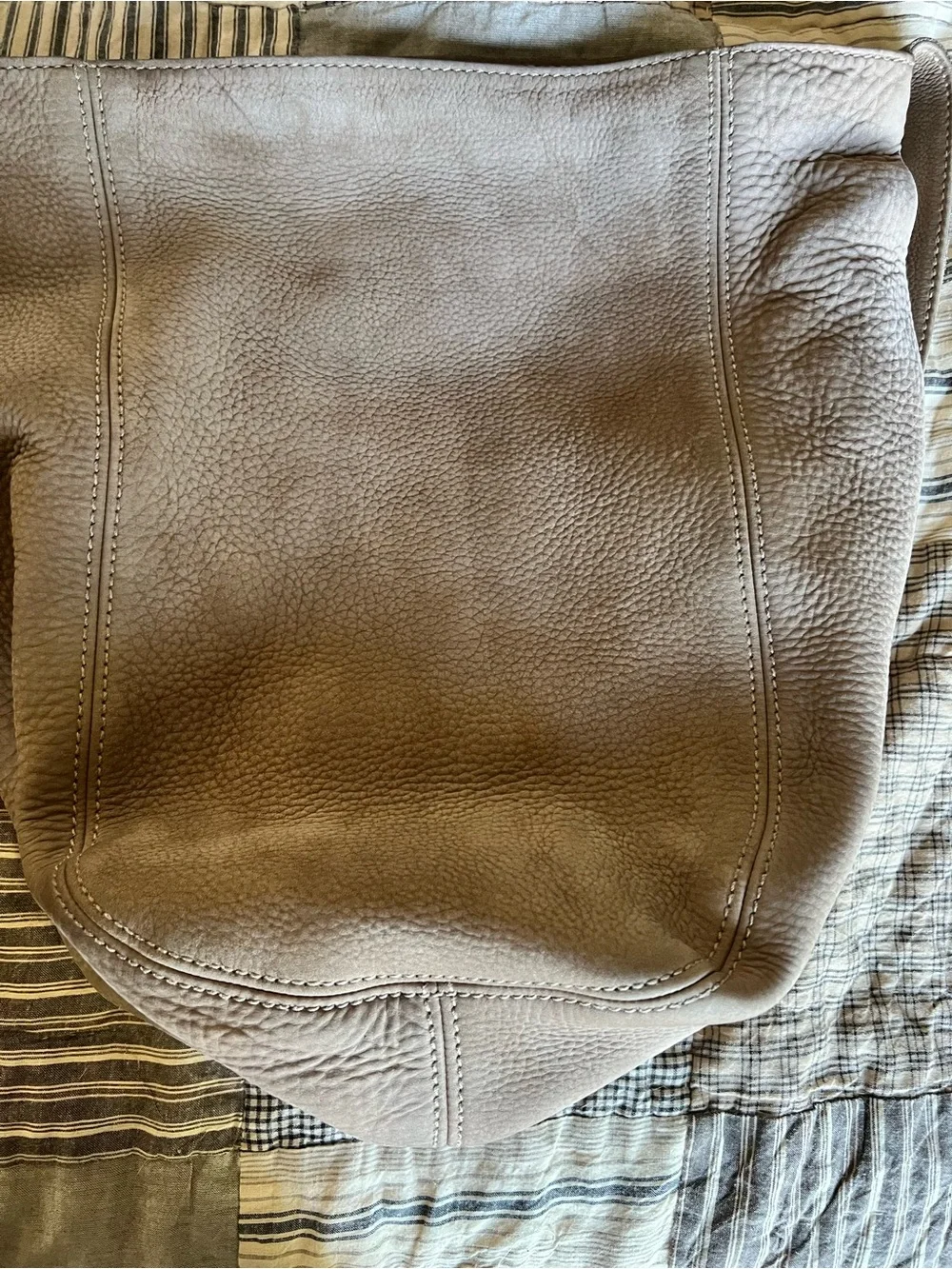 Vintage Coach Sonoma Style 4943 Soft Bucket Nubuc Leather in Sand